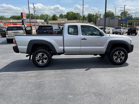Used 2009 Toyota Tacoma 4x4 Access Cab image 6