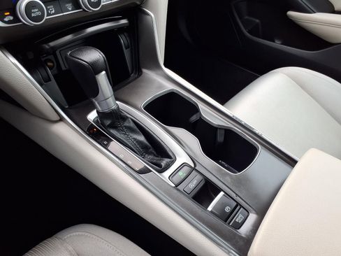 Used 2021 Honda Accord LX image 21