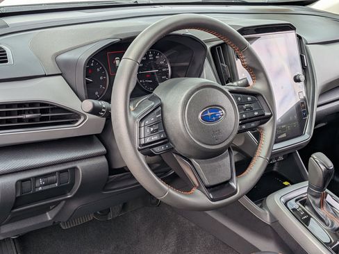 Certified 2025 Subaru Crosstrek 2.5i Limited w/ Crosstrek Mirror Package AWD/4WD image 14
