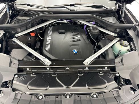 New 2026 BMW X7 xDrive40i AWD/4WD image 28