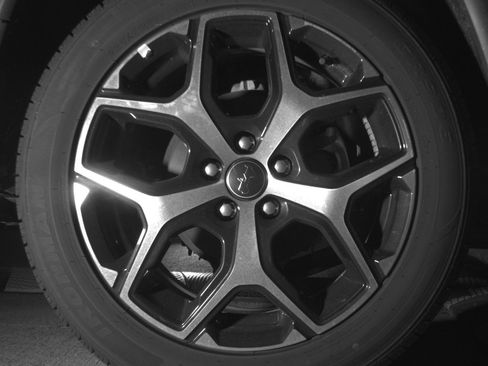 Used 2025 Jeep Compass Limited image 15