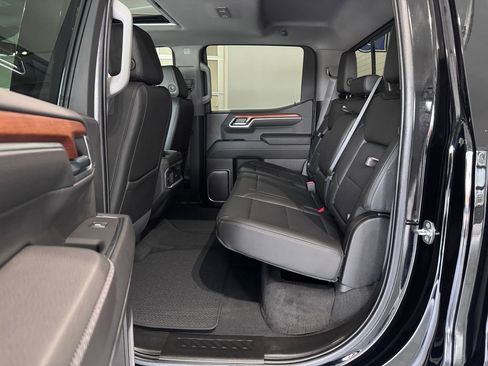 Certified 2022 GMC Sierra 1500 Denali w/ Denali Reserve Package AWD/4WD image 11