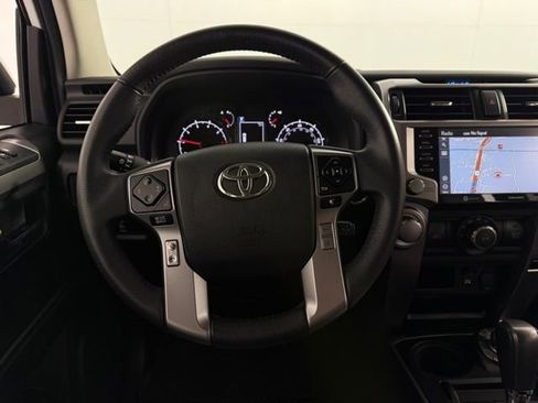 Used 2021 Toyota 4Runner SR5 Premium image 20