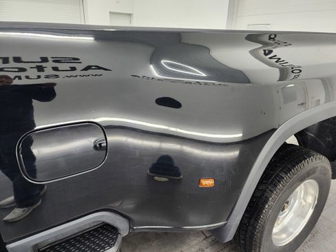 Used 2022 Chevrolet Silverado 3500 High Country w/ Snow Plow Prep/Camper Package image 36