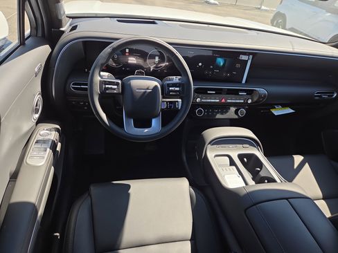 New 2026 Hyundai Palisade Calligraphy FWD image 7
