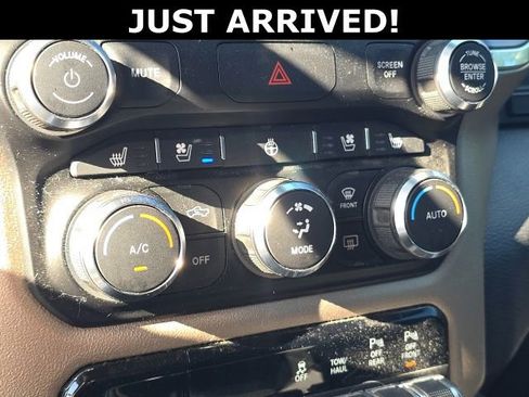 Used 2020 RAM 1500 Laramie AWD/4WD image 20