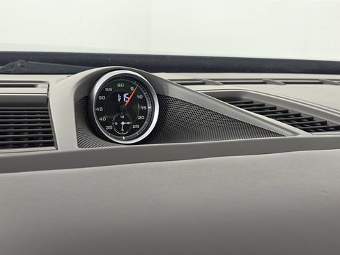 Used 2015 Porsche Panamera 4S image 19