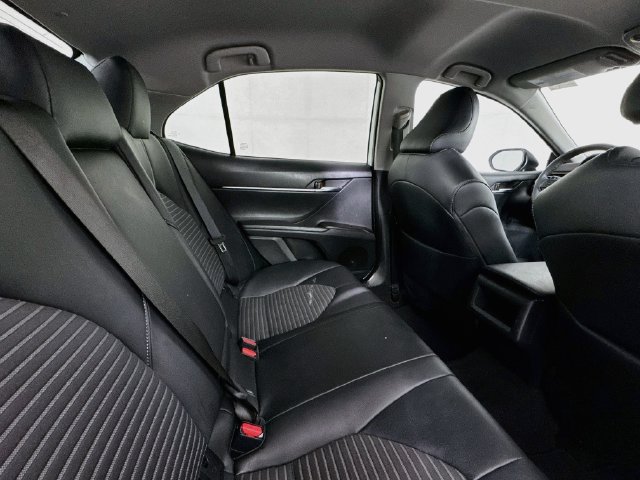 Used 2023 Toyota Camry SE FWD image 23