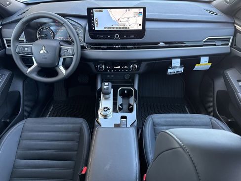 New 2026 Mitsubishi Outlander LE FWD image 22