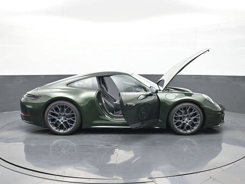 Certified 2026 Porsche 911 Carrera T RWD image 29