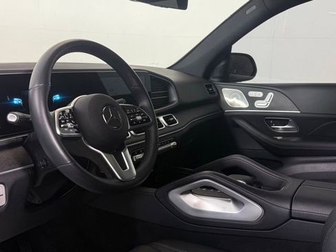 Used 2022 Mercedes-Benz GLE 350 4MATIC w/ Premium Package image 5