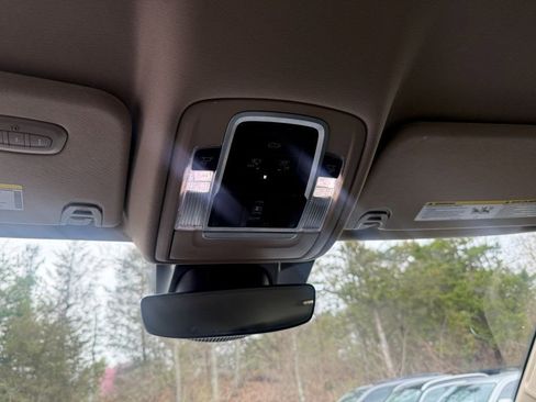 Used 2021 RAM 1500 Laramie image 25