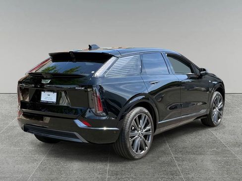 Used 2026 Cadillac Optiq Sport 2 w/ LPO, Floor Liner Package RWD image 10