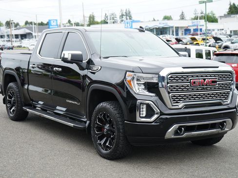 Used 2020 GMC Sierra 1500 Denali w/ Denali Premium Package AWD/4WD image 7