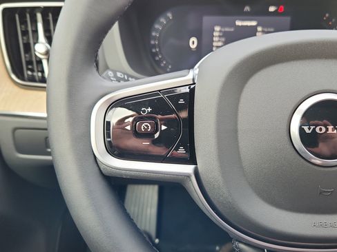 New 2026 Volvo XC60 B5 Plus w/ Climate Package PRO image 11