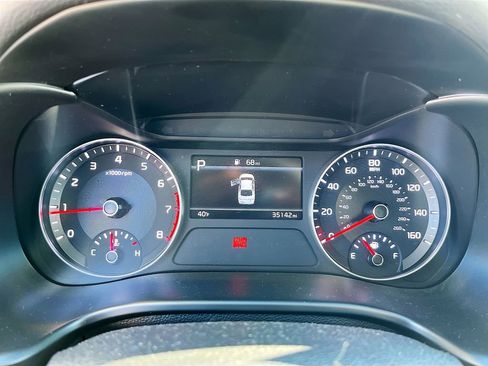 Certified 2023 Kia Forte LXS image 11