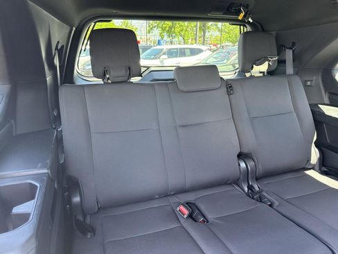 Used 2025 Toyota Sequoia SR5 AWD/4WD image 35