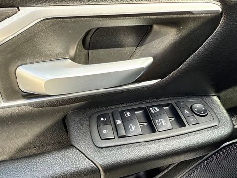 Used 2022 RAM 1500 Big Horn AWD/4WD image 21
