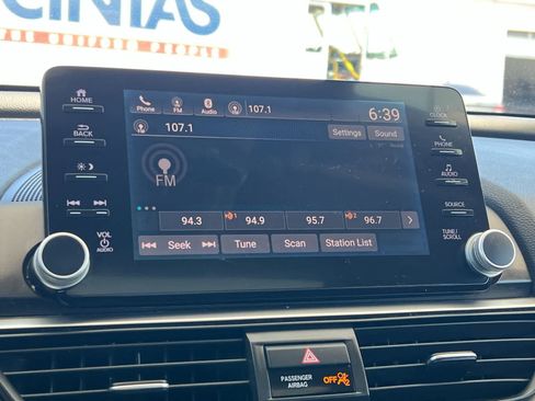 Used 2018 Honda Accord EX-L image 18
