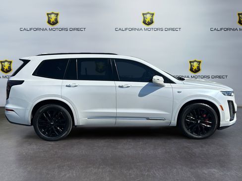 Used 2022 Cadillac XT6 Sport w/ Platinum Package AWD/4WD image 6