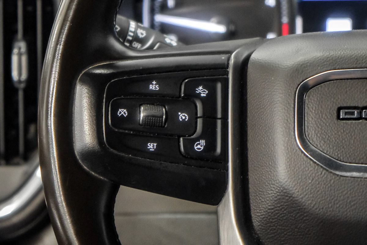 Used 2023 GMC Sierra 3500 Denali AWD/4WD image 17