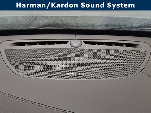 New 2026 Volvo XC90 T8 Ultra w/ Protection Package Premier image 33