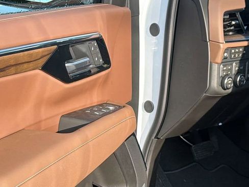 New 2026 Chevrolet Tahoe High Country image 12