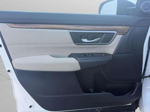 Used 2018 Honda CR-V EX image 13