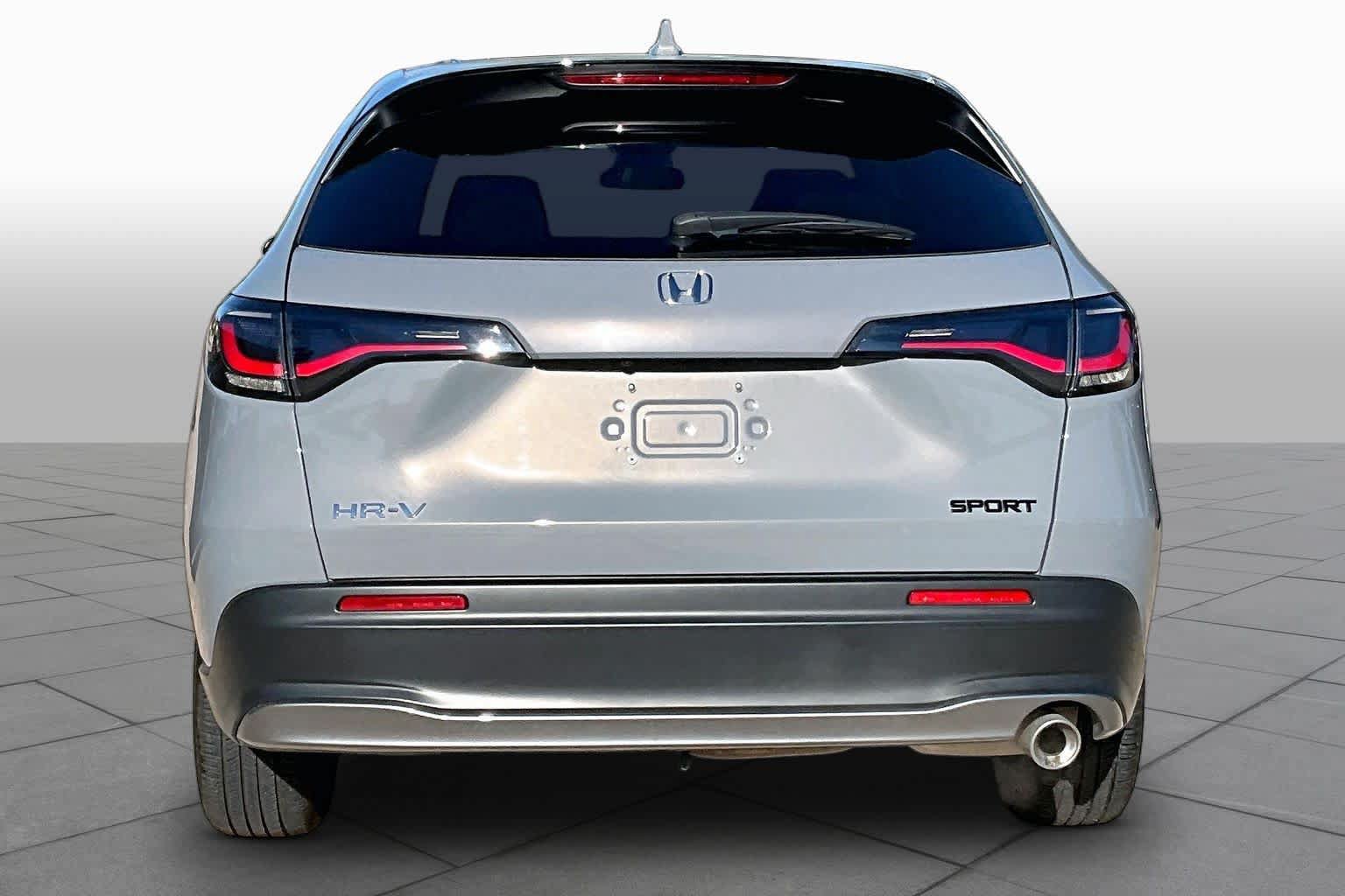Certified 2025 Honda HR-V Sport image 5