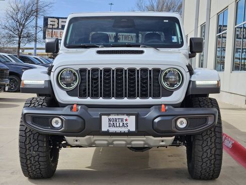 New 2026 Jeep Gladiator Mojave image 5