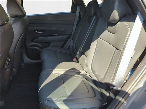 New 2025 Hyundai Tucson Limited FWD image 15