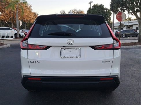 Used 2024 Honda CR-V LX image 5