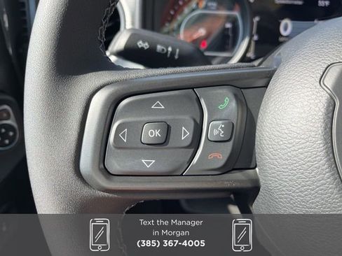 New 2025 Jeep Gladiator Sport image 25