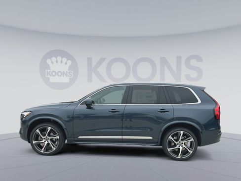 New 2026 Volvo XC90 B5 Core w/ Protection Package AWD/4WD image 2