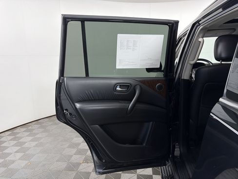 Used 2019 Nissan Armada SL w/ Premium Package image 37