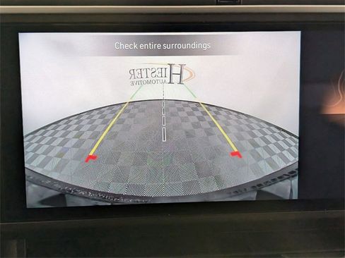 Used 2025 Jeep Wrangler Unlimited Sahara w/ Safety Group image 19