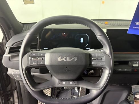 Used 2025 Kia EV9 GT-Line image 16