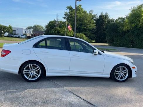 Used 2014 Mercedes-Benz C 300 4MATIC Sedan image 9