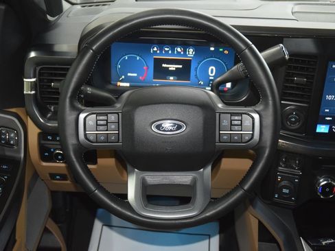 Used 2024 Ford F250 Lariat w/ Lariat Ultimate Package AWD/4WD image 40
