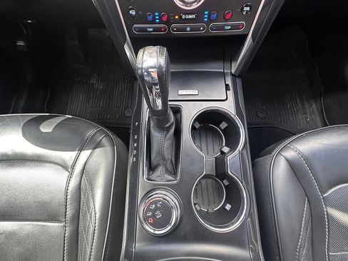 Used 2019 Ford Explorer Platinum AWD/4WD image 25