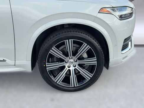 Certified 2023 Volvo XC90 B6 Ultimate w/ Protection Package Premier image 12