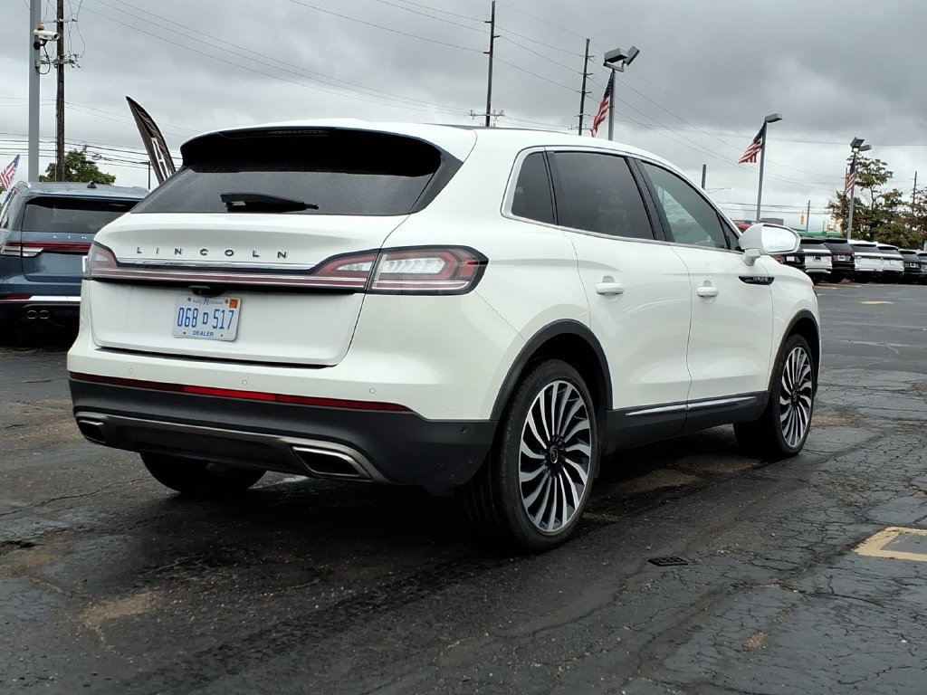 Used 2022 Lincoln Nautilus Black Label AWD/4WD image 7