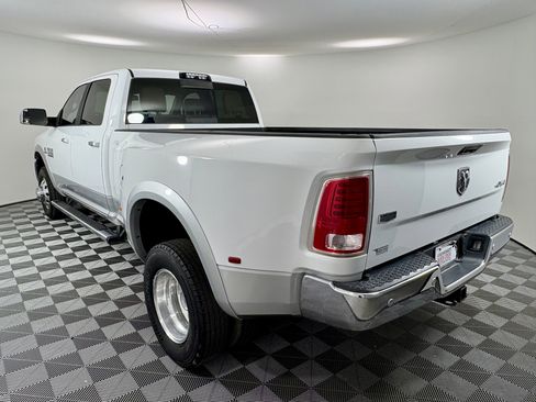 Used 2018 RAM 3500 Laramie image 3