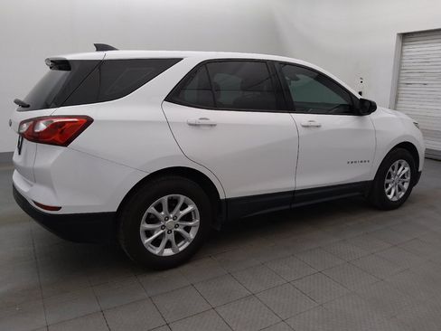 Used 2019 Chevrolet Equinox LS FWD image 10