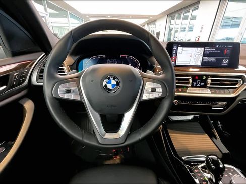 Used 2024 BMW X3 xDrive30i w/ Parking Assistance Package image 6