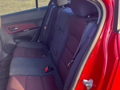 Used 2013 Chevrolet Cruze LT w/ RS Package image 9