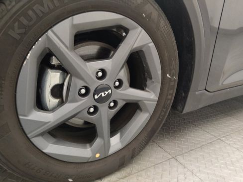 Used 2025 Kia K4 FWD image 31