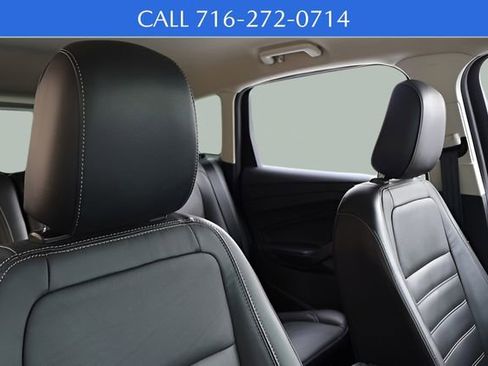 Used 2019 Ford Escape Titanium image 15