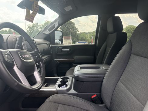 Used 2021 GMC Sierra 1500 Elevation w/ X31 Off-Road Package AWD/4WD image 5