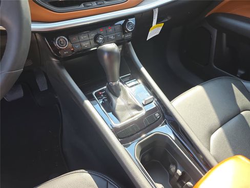 Used 2025 Jeep Compass Limited AWD/4WD image 29